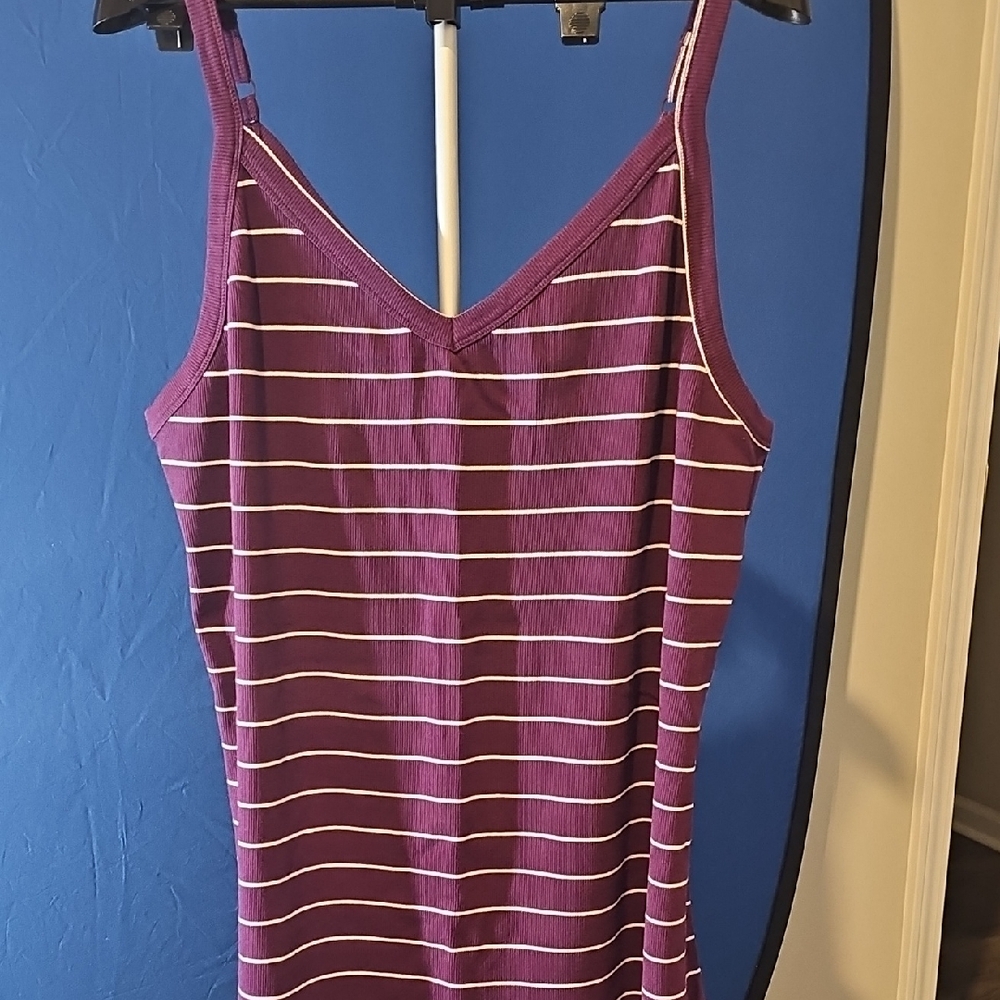 Torrid Purple V-neck Ribbed Tank Top with White Accents